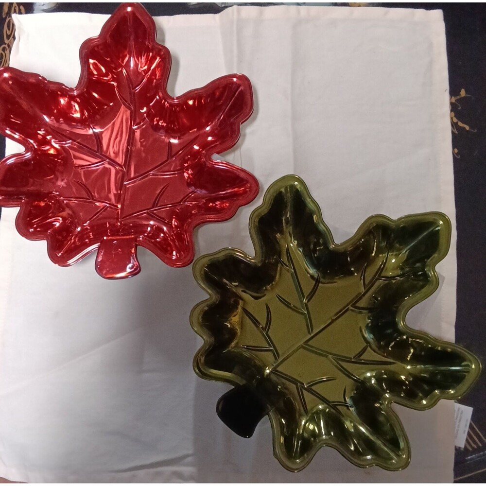 Fall Leaf Bowls Lot Red Green Set of 6